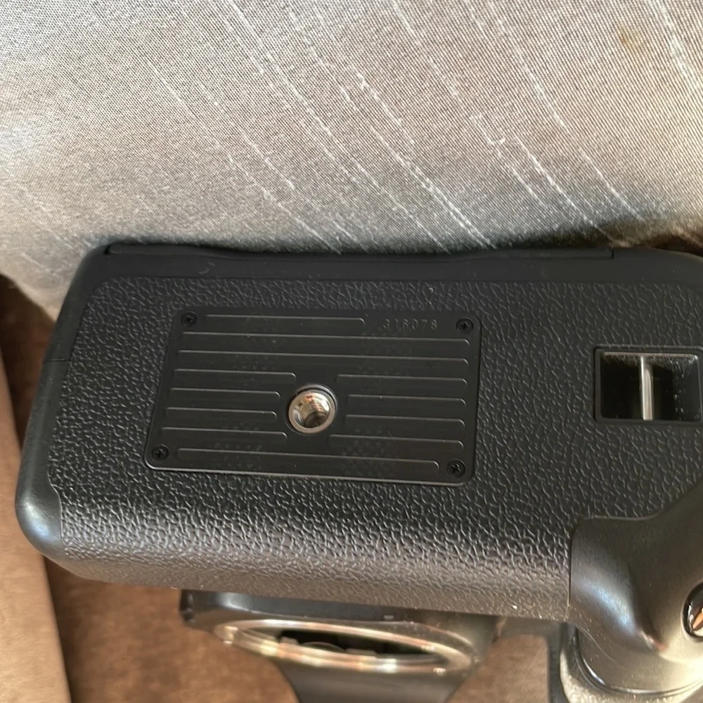 Canon EOS 50D with battery grip BG-E2N